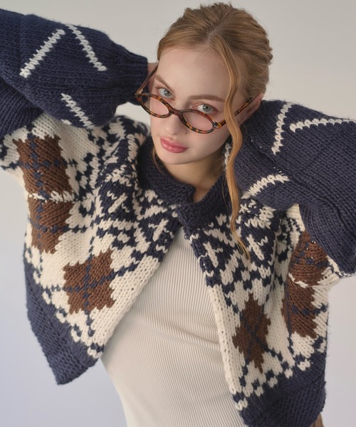 hazyl（ヘイジル）の「Nordic knit cardigan / ノルディックニットカーディガン（カーディガン/ボレロ・レディース・ボルドー/ネイビー・フリー）」の18枚目の写真