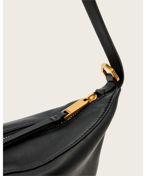ALLSAINTS(オールセインツ)の「LUNA MICRO LEATHER BAG | LUNA マイクロ レザー バッグ(ショルダーバッグ・レディース・ブラック・ONE SIZE)」の6枚目の写真