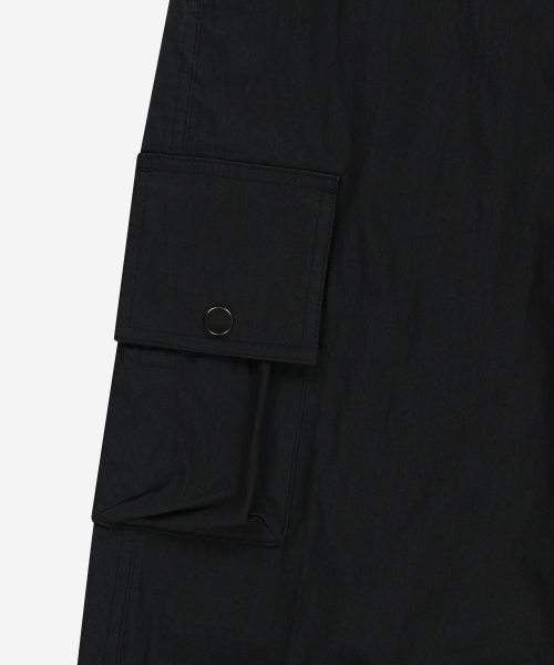 NODE LABS(ノードラボ)の「DEV:7 ナイロンカーゴパンツ_ブラック(その他パンツ・レディース・その他・LARGE/X-LARGE/SMALL/MEDIUM)」の6枚目の写真