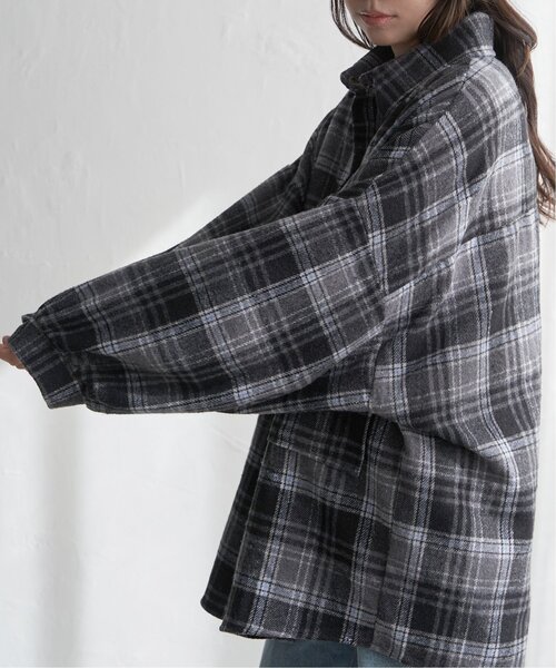 VENCEEXCHANGE（ヴァンスエクスチェンジ）の「起毛チェックオーバーシャツ（シャツ/ブラウス・レディース・ブラック/ブルー系/ブラウン・FREE）」の11枚目の写真