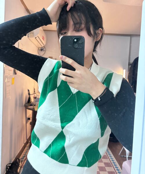 SELITIO(セレティオ)の「レディース アーガイル Vネック ソフトニットベスト グリーン(ベスト・レディース・グリーン・SMALL/MEDIUM/LARGE)」の6枚目の写真
