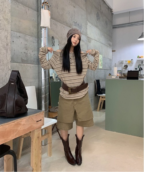 Vini（ヴィニ）の「オフショルダールーズボーダートップス（Tシャツ/カットソー・レディース・ブラウン/ダークグレー・MEDIUM）」の9枚目の写真