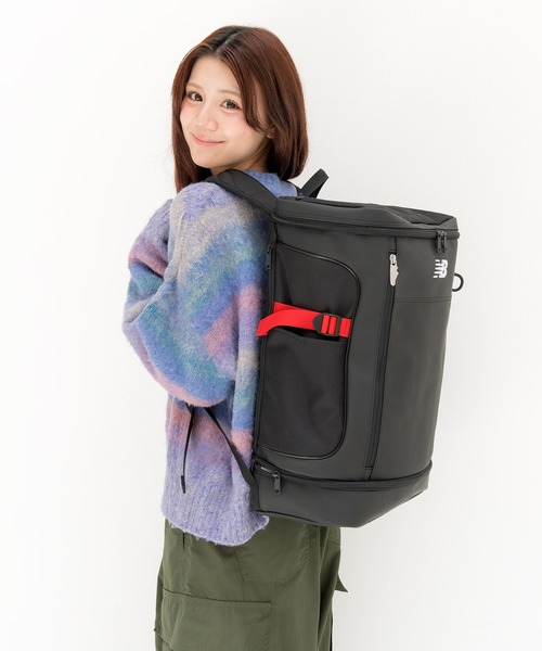 NEW BALANCE（ニューバランス）の「【NewBalance】BOX RYUCK 32L（ショルダーバッグ・メンズ・レッド/ブラック・FREE）」の20枚目の写真