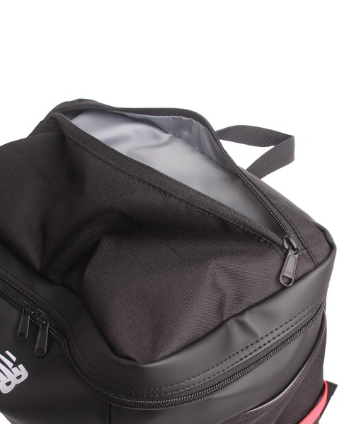 NEW BALANCE（ニューバランス）の「【NewBalance】BOX RYUCK 32L（ショルダーバッグ・メンズ・レッド/ブラック・FREE）」の13枚目の写真