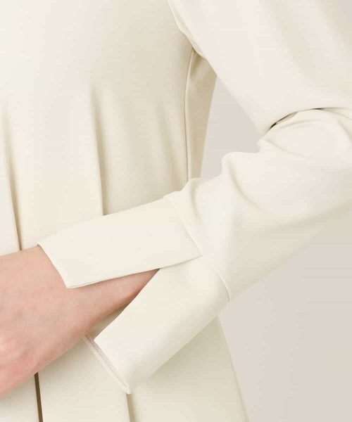 OFUON le MK(オフオンルエムケー)の「【2026SS】ウエストタックワンピース/洗える/WEB限定サイズあり(ワンピース・レディース・ネイビー/アイボリー・36/38/40)」の10枚目の写真