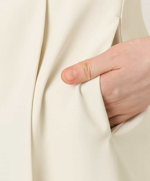 OFUON le MK(オフオンルエムケー)の「【2026SS】ウエストタックワンピース/洗える/WEB限定サイズあり(ワンピース・レディース・ネイビー/アイボリー・36/38/40)」の9枚目の写真