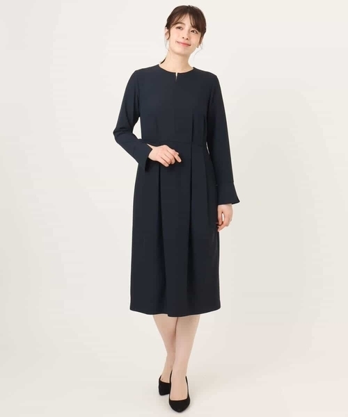 OFUON le MK(オフオンルエムケー)の「【2026SS】ウエストタックワンピース/洗える/WEB限定サイズあり(ワンピース・レディース・ネイビー/アイボリー・36/38/40)」の6枚目の写真