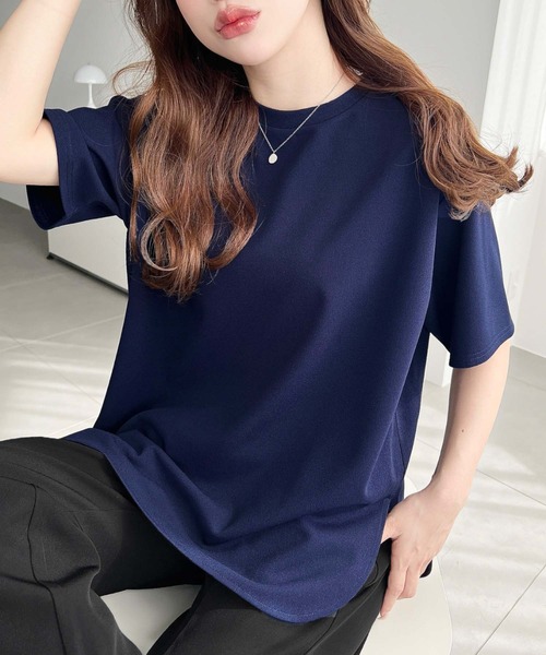 moment+（モーメントプラス）の「しわになりにくいストレッチジョーゼット半袖Tブラウス（Tシャツ/カットソー・レディース・ネイビー/オフホワイト/ブラック・M/L）」の3枚目の写真