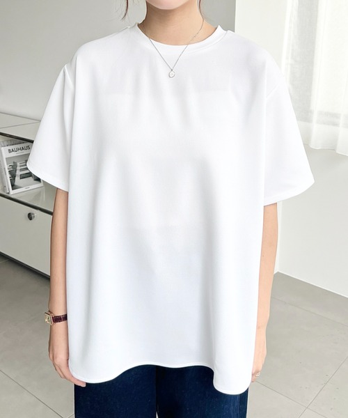 moment+（モーメントプラス）の「しわになりにくいストレッチジョーゼット半袖Tブラウス（Tシャツ/カットソー・レディース・ネイビー/オフホワイト/ブラック・M/L）」の9枚目の写真