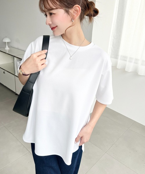 moment+（モーメントプラス）の「しわになりにくいストレッチジョーゼット半袖Tブラウス（Tシャツ/カットソー・レディース・ネイビー/オフホワイト/ブラック・M/L）」の5枚目の写真