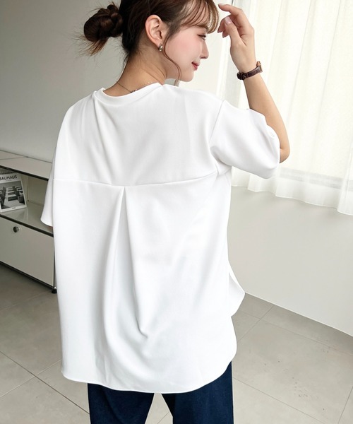 moment+（モーメントプラス）の「しわになりにくいストレッチジョーゼット半袖Tブラウス（Tシャツ/カットソー・レディース・ネイビー/オフホワイト/ブラック・M/L）」の6枚目の写真