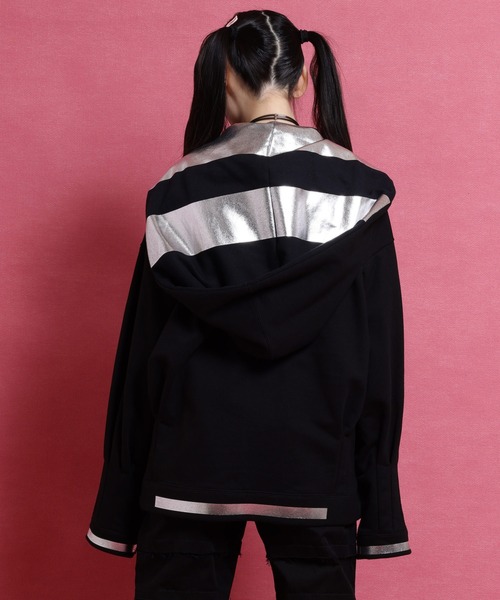 MILKBOY(ミルクボーイ)の「FOILED パーカー(パーカー・メンズ・C/B・FREE)」の4枚目の写真