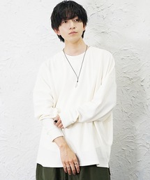 MinoriTY（マイノリティ）の「【MinoriTY】柔らか梨地素材スーパービッグシルエットドルマンスリットトレーナー 長袖ロンT カットソー メンズ 春服 オーバーサイズ ルーズフィット（Tシャツ/カットソー）」