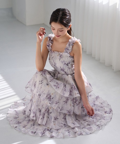 Seemi. byNICECLAUP( シーミーバイナイスクラップ)の「【Seemi.】シャーリング細プリーツワンピース(ワンピース・レディース・ブラック系その他/パープル系その他/アイボリー・FREE)」の4枚目の写真