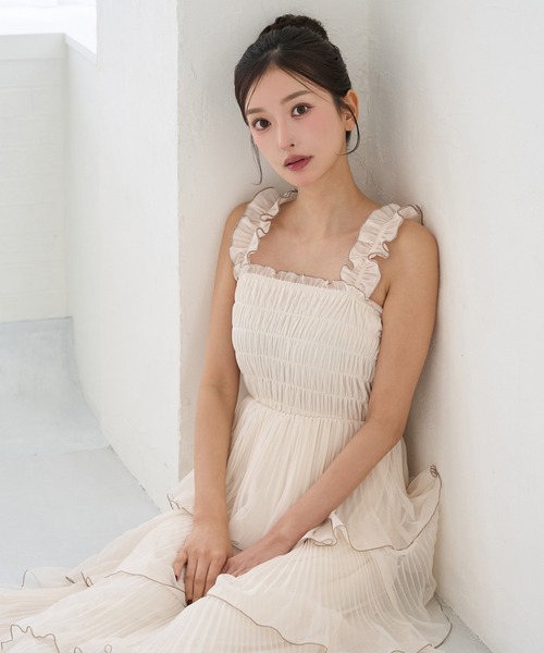 Seemi. byNICECLAUP( シーミーバイナイスクラップ)の「【Seemi.】シャーリング細プリーツワンピース(ワンピース・レディース・ブラック系その他/パープル系その他/アイボリー・FREE)」の14枚目の写真