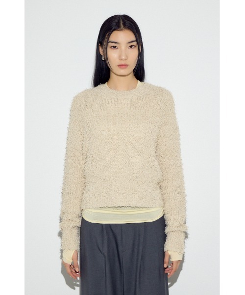AZUL by moussy(アズールバイマウジー)の「カールヤーンクルーネックニット(ニット/セーター・レディース・ライトイエロー/アイボリー/ブラウン・SMALL/MEDIUM)」の8枚目の写真