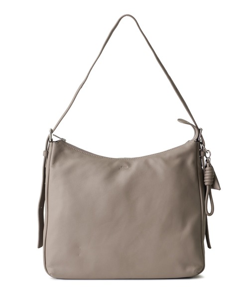 MEN'S BIGI（メンズビギ）の「【SEEKER/シーカー】別注 ソフトレザーショルダーバッグ（ショルダーバッグ・メンズ・ブラック/グレー系その他・FREE）」の2枚目の写真