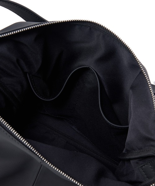 MEN'S BIGI（メンズビギ）の「【SEEKER/シーカー】別注 ソフトレザーショルダーバッグ（ショルダーバッグ・メンズ・ブラック/グレー系その他・FREE）」の13枚目の写真