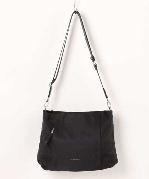 LA BAGAGERIE(ラバガジェリー)の「多収納ナイロン2WAYショルダー(ショルダーバッグ・レディース・ブラック/ベージュ/ネイビー/グレイッシュベージュ・FREE)」の19枚目の写真