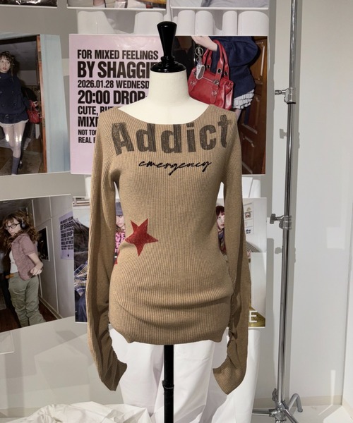 SHAGGIE(シャギー)の「袖ギャザースターグラフィックルーズニット(ニット/セーター・レディース・ベージュ/ホワイト/ブラック・FREE)」の16枚目の写真