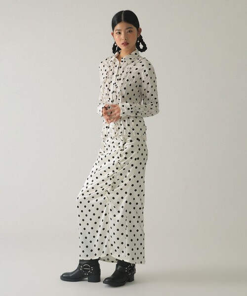 Ray BEAMS（レイビームス）の「ドット クリンクル フリル シャツ（シャツ/ブラウス・レディース・オフホワイト/ブラック・ONE SIZE）」の4枚目の写真