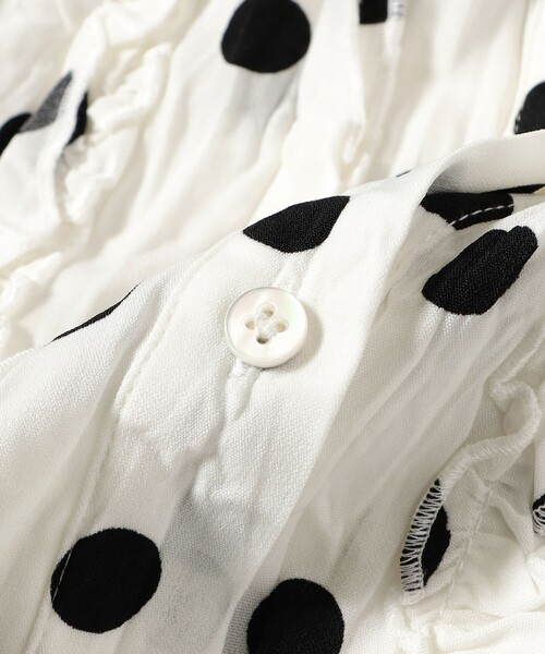 Ray BEAMS（レイビームス）の「ドット クリンクル フリル シャツ（シャツ/ブラウス・レディース・オフホワイト/ブラック・ONE SIZE）」の20枚目の写真