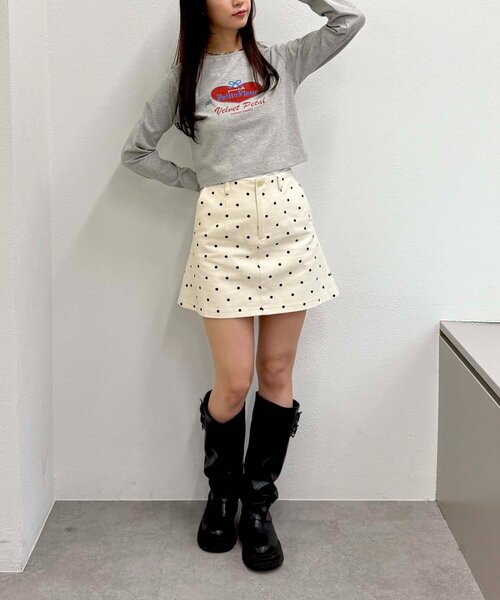 w closet（ダブルクローゼット）の「ハートリボン刺繍Tシャツ（Tシャツ/カットソー・レディース・サックスブルー/グレー/オフホワイト・FREE）」の19枚目の写真