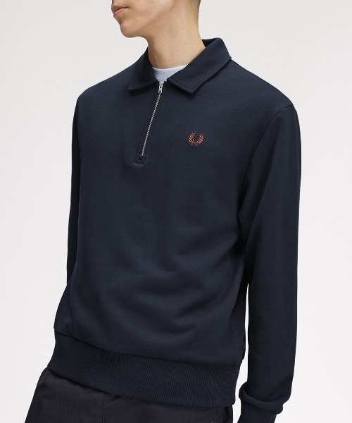 FRED PERRY(フレッドペリー)の「Half Zip Collared Sweatshirt/ハーフジップカラースウェットシャツ(スウェット・メンズ・ダークオリーブ/ブラック/ベージュ/グレー/ネイビー/ベージュ系その他/プラム・M/S/L)」の9枚目の写真