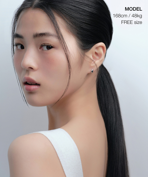MUSINSA STANDARD WOMAN(ムシンサスタンダードウーマン)の「ウィメンズウォータードロップイヤリング(ピアス(両耳用)・レディース・その他・FREE)」の3枚目の写真