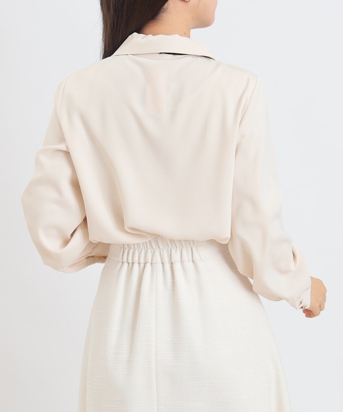 ASTORIA ODIER（アストリアオディール）の「金具付配色ボウタイブラウス（シャツ/ブラウス・レディース・ホワイト/ライトグレー/ベージュ/ミント・MEDIUM）」の15枚目の写真