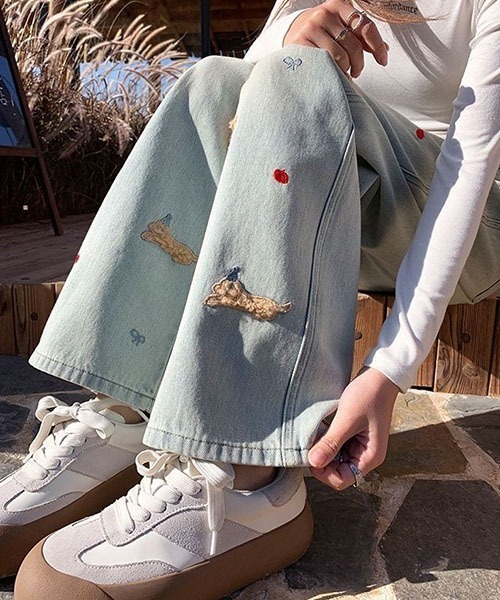 gossip!ロサンゼルス(ゴシップロサンゼルス)の「キュートステッチデザイン ワイドデニムパンツ(デニムパンツ・レディース・ブルー・S/M)」の12枚目の写真