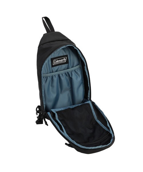 COLEMAN（コールマン）の「アトラススリングバック（ボディバッグ/ウエストポーチ・レディース・グレイッシュベージュ/ブラック/グレー・8L）」の11枚目の写真