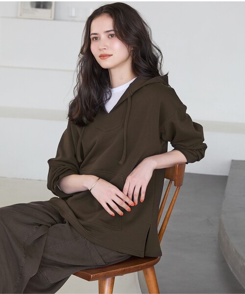 23区（ニジュウサンク）の「ハイゲージテリー メキシカン パーカー（パーカー・レディース・ダークブラウン系/グレー系/アイボリー系・38）」の3枚目の写真