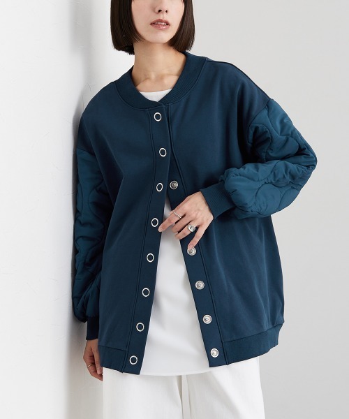 Soiunique（スワユニーク）の「キルティング袖切替ゆったりサイズ裏毛ジャケット ［Soiunique］（カバーオール・レディース・ブラック/ネイビー・M～Ｌ/L～LL）」の2枚目の写真