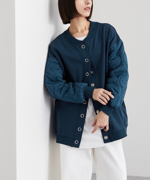 Soiunique（スワユニーク）の「キルティング袖切替ゆったりサイズ裏毛ジャケット ［Soiunique］（カバーオール・レディース・ブラック/ネイビー・M～Ｌ/L～LL）」の14枚目の写真