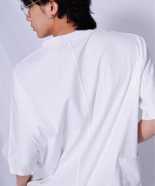 DRAW(ドロー)の「DRAW(ドロー) / パッカブルVネックTシャツ(Tシャツ/カットソー・メンズ・ホワイト/ブラック・MEDIUM/LARGE)」の3枚目の写真