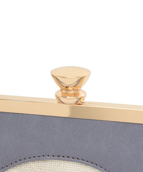 an another angelus（アンアナザーアンジェラス）の「フレームスミレ刺繍がま口バッグ/fint フィント（ハンドバッグ・レディース・アイボリー/パープル・FREE）」の15枚目の写真