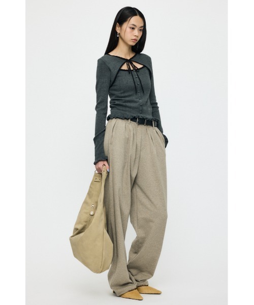 MOUSSY（マウジー）の「【26年SS新作】TUCK SWEAT パンツ（スウェットパンツ・レディース・杢グレー/ベージュ/ライトブラック・1/2）」の19枚目の写真