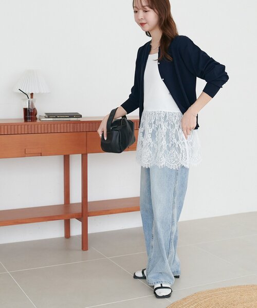 DISCOAT（ディスコート）の「【SS先行予約】裾レース切替キャミ（キャミソール・レディース・オフホワイト/ブラック・FREE）」の19枚目の写真