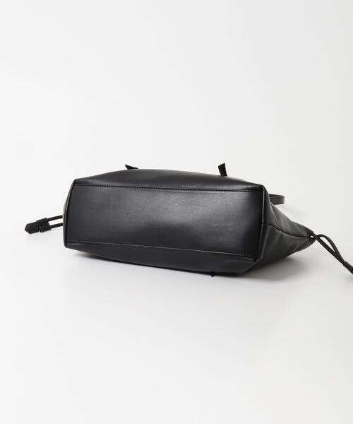 SENSE OF PLACE by URBAN RESEARCH(センスオブプレイスバイアーバンリサーチ)の「ロングハンドルキンチャクショルダーバッグ(ショルダーバッグ・メンズ・ブラック/シルバー/ブラウン・ONE)」の9枚目の写真