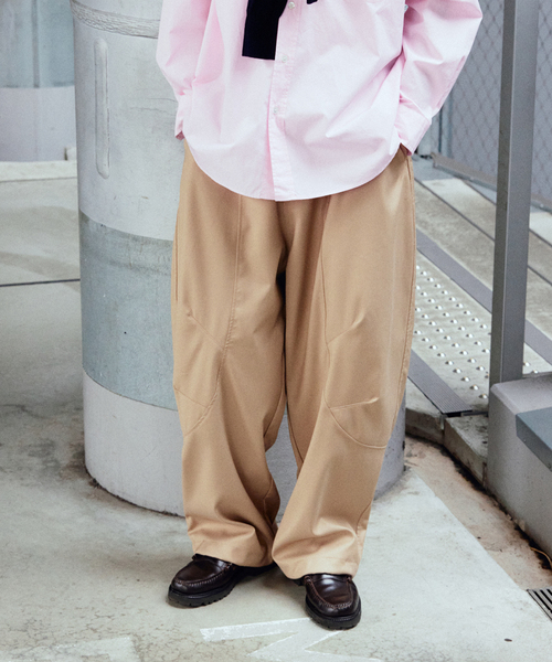 JOURNAL STANDARD（ジャーナルスタンダード）の「Airform / エアフォーム TR ワーク パンツ（スラックス・メンズ・ベージュ/ブラック/チャコールグレー・MEDIUM/LARGE）」の17枚目の写真