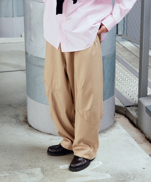 JOURNAL STANDARD（ジャーナルスタンダード）の「Airform / エアフォーム TR ワーク パンツ（スラックス・メンズ・ベージュ/ブラック/チャコールグレー・MEDIUM/LARGE）」の18枚目の写真