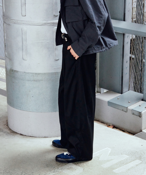 JOURNAL STANDARD（ジャーナルスタンダード）の「Airform / エアフォーム TR ワーク パンツ（スラックス・メンズ・ベージュ/ブラック/チャコールグレー・MEDIUM/LARGE）」の16枚目の写真