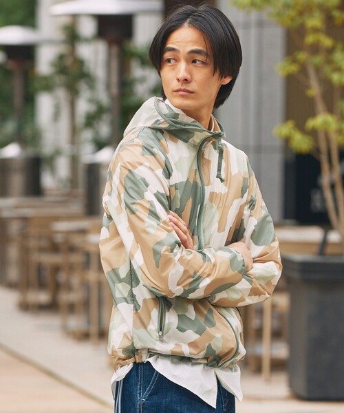 AIGLE（エーグル）の「超軽量 撥水 プリントジャケット RP（ナイロンジャケット・メンズ・グリーン系カモフラージュ/グレー系カモフラージュ・XXL/XS/XL/M/S/L）」の15枚目の写真