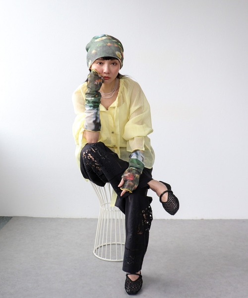 Three Four Time（ｽﾘｰﾌｫｰﾀｲﾑ）の「ギャーザーリボンカラーブラウス（シャツ/ブラウス・レディース・ブラック/ホワイト/イエロー・FREE）」の21枚目の写真