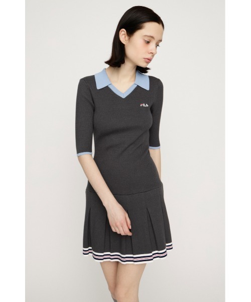 SLY(スライ)の「FILA x SLY BOX PLEATS S/OP フィラスライボックスプリーツショートワンピース 春服(ワンピース・レディース・ネイビー/杢グレー・1/2)」の5枚目の写真