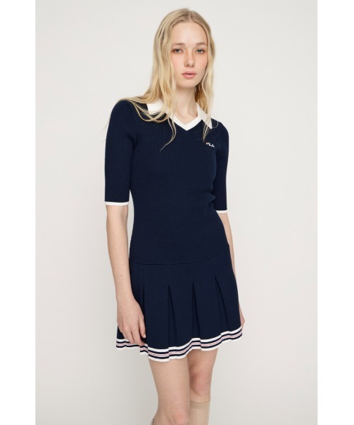 SLY(スライ)の「FILA x SLY BOX PLEATS S/OP フィラスライボックスプリーツショートワンピース 春服(ワンピース・レディース・ネイビー/杢グレー・1/2)」の12枚目の写真