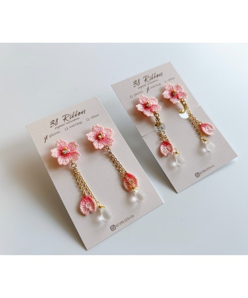 tone（トーン）の「【38ribbon】桜ロングチェーンのイヤリング(MA)（イヤリング・レディース・ピンク・FREE）」の6枚目の写真