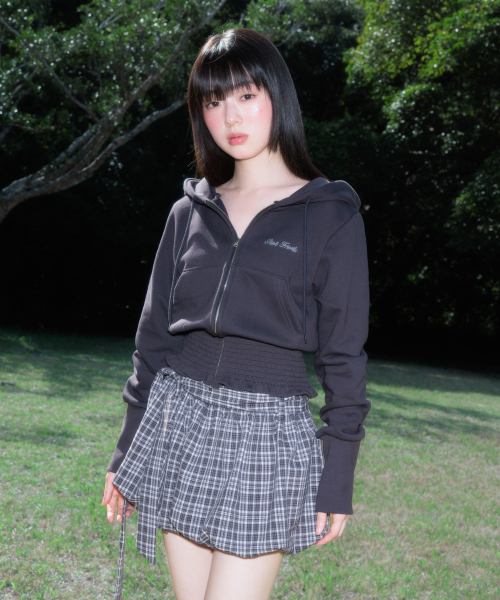 Balloon Check Belted Miniskirt [Black]