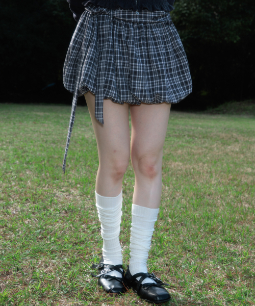 Balloon Check Belted Miniskirt [Black]